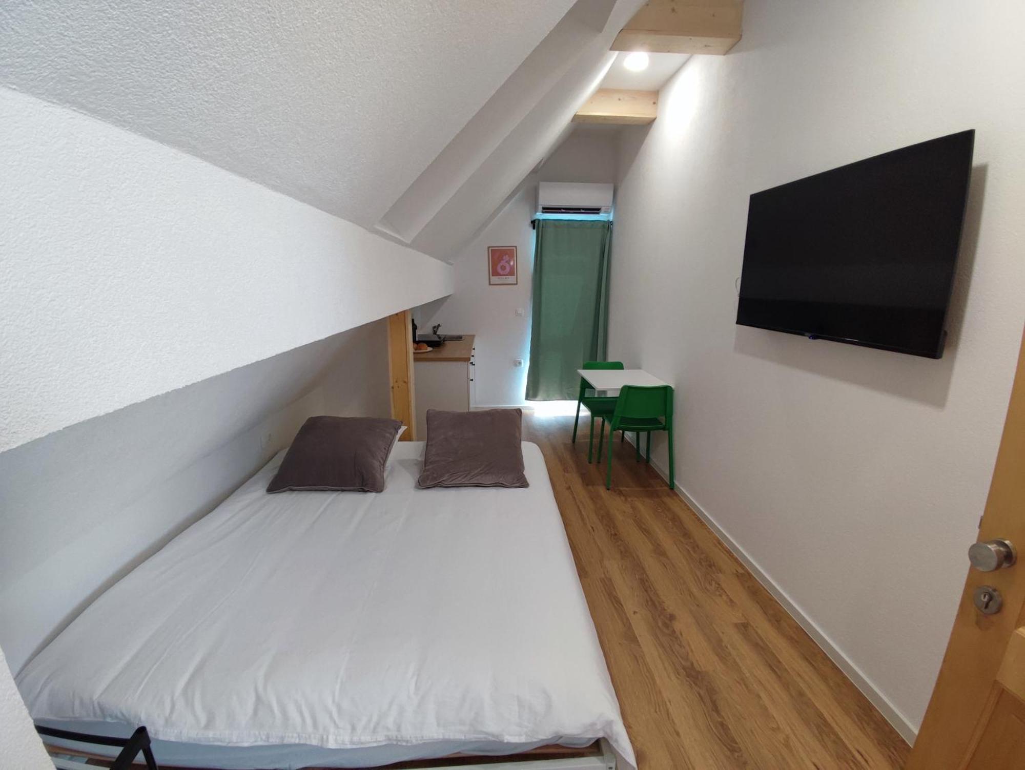Slovenian House Mira Apartman *