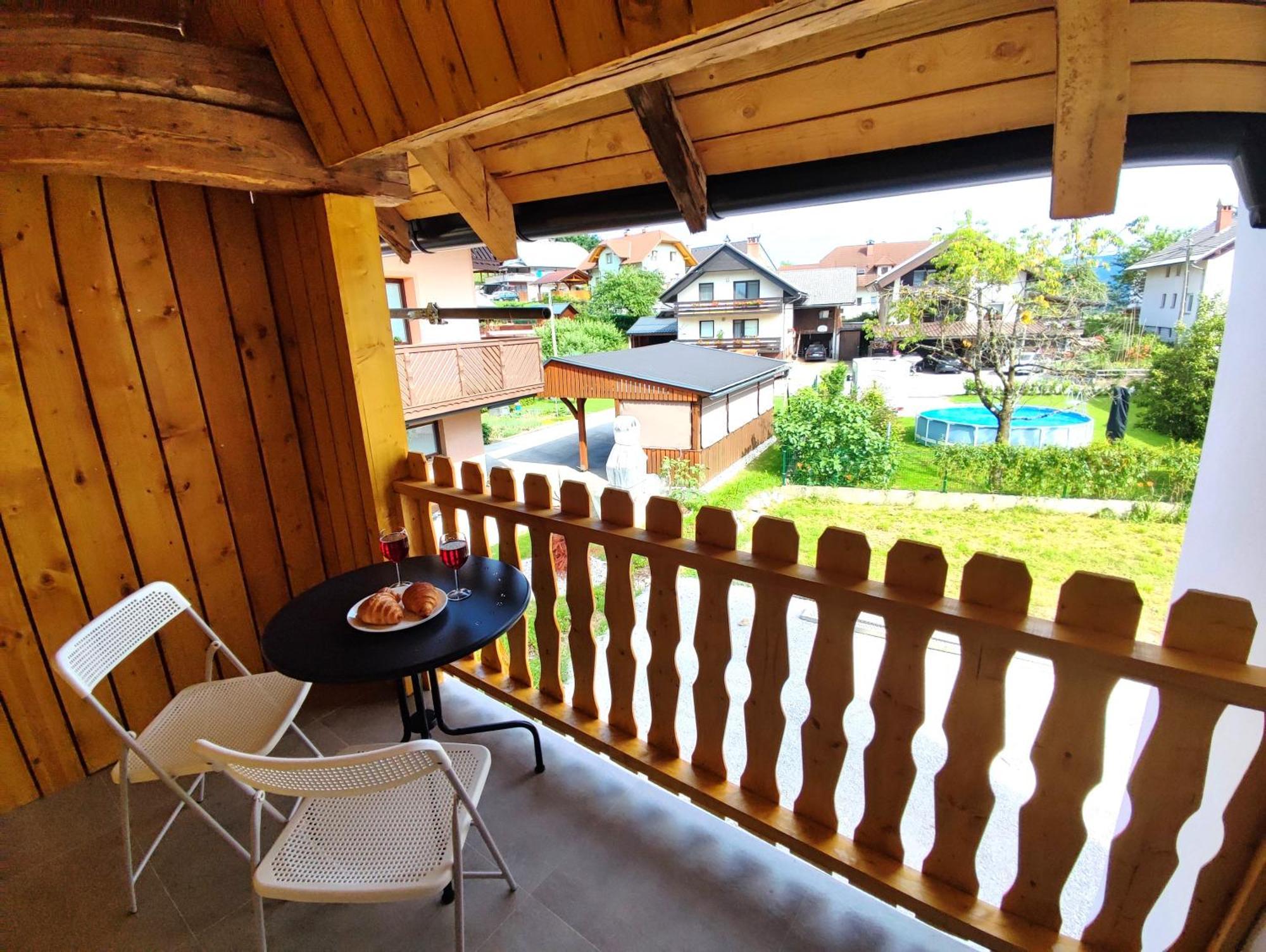 Slovenian House Mira Apartment